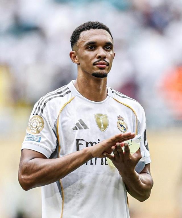 1752159620048016495.jpg 阿诺德.jpg